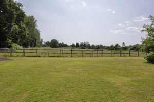 Photo 32- click for photo gallery